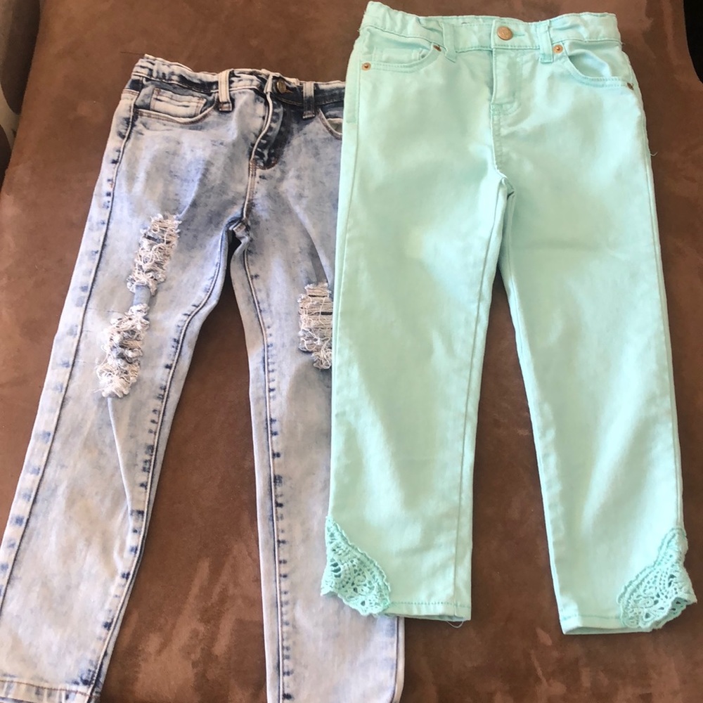 PRICE DROP!! Both for $7 Size 6/6x Girls’ Jeans